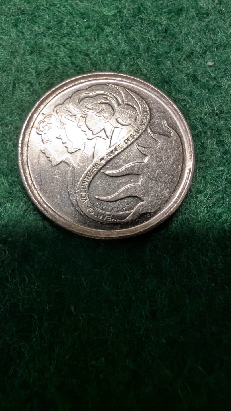 2001 Canadian 10 Cent Coin - photo 2