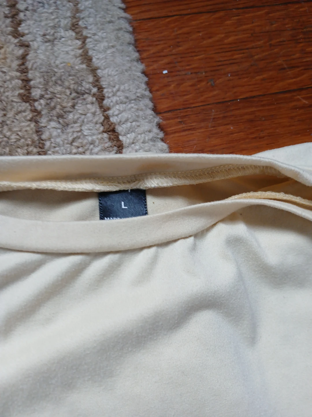 Lot of 4 T-Shirts - Various Brands & Sizes - photo 2