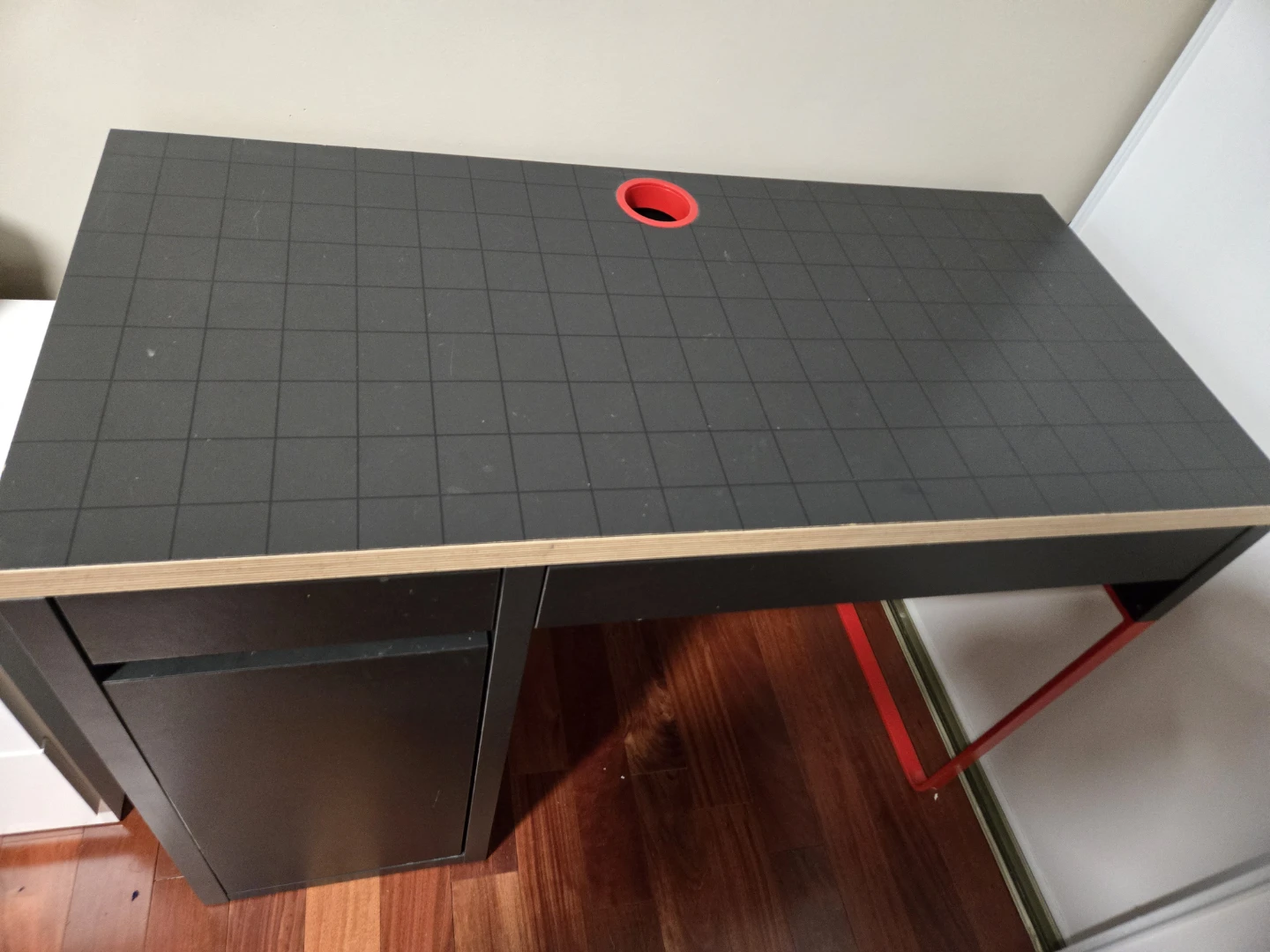 Ikea study table with side table - photo 3