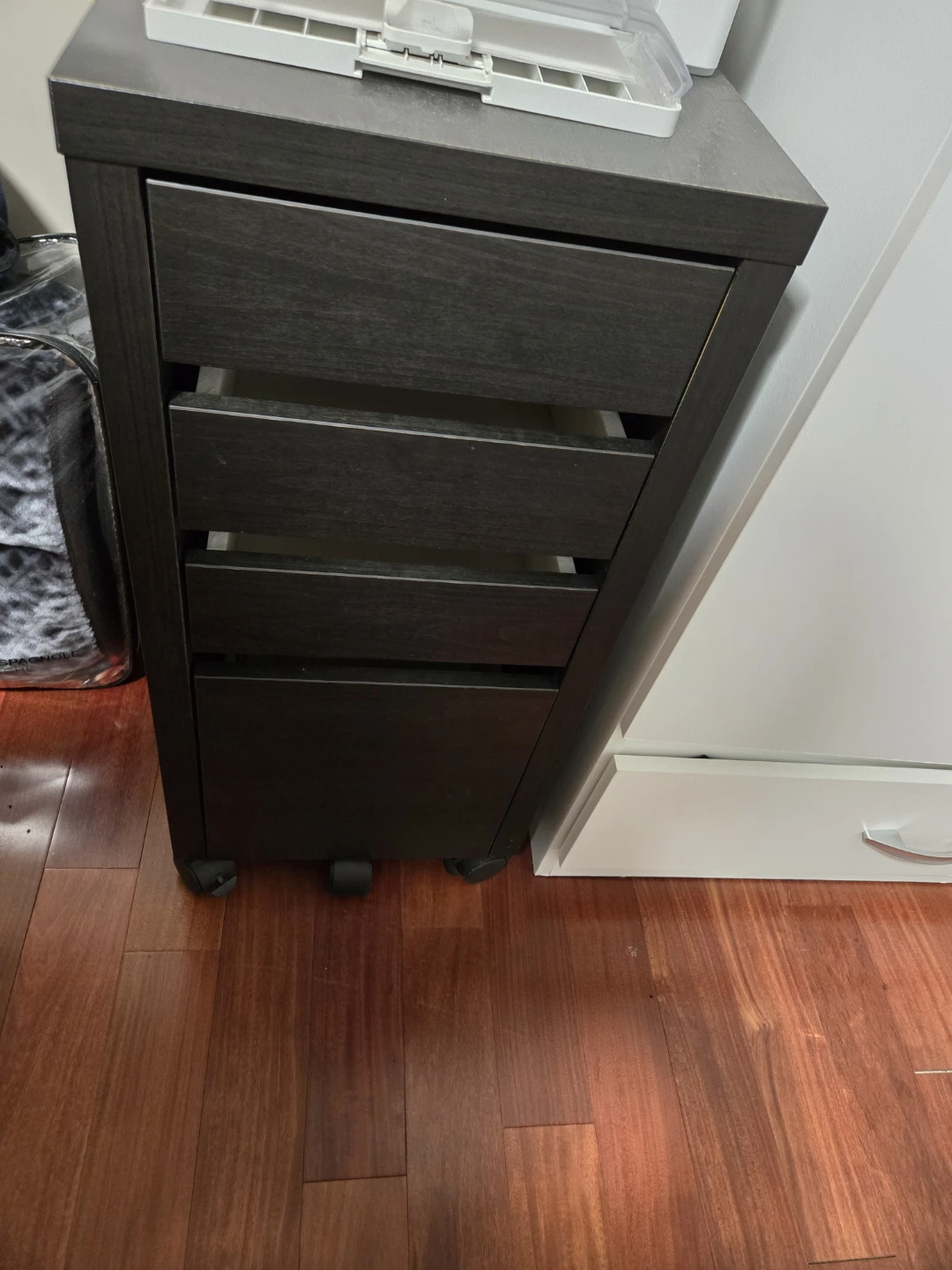 Ikea study table with side table - photo 5