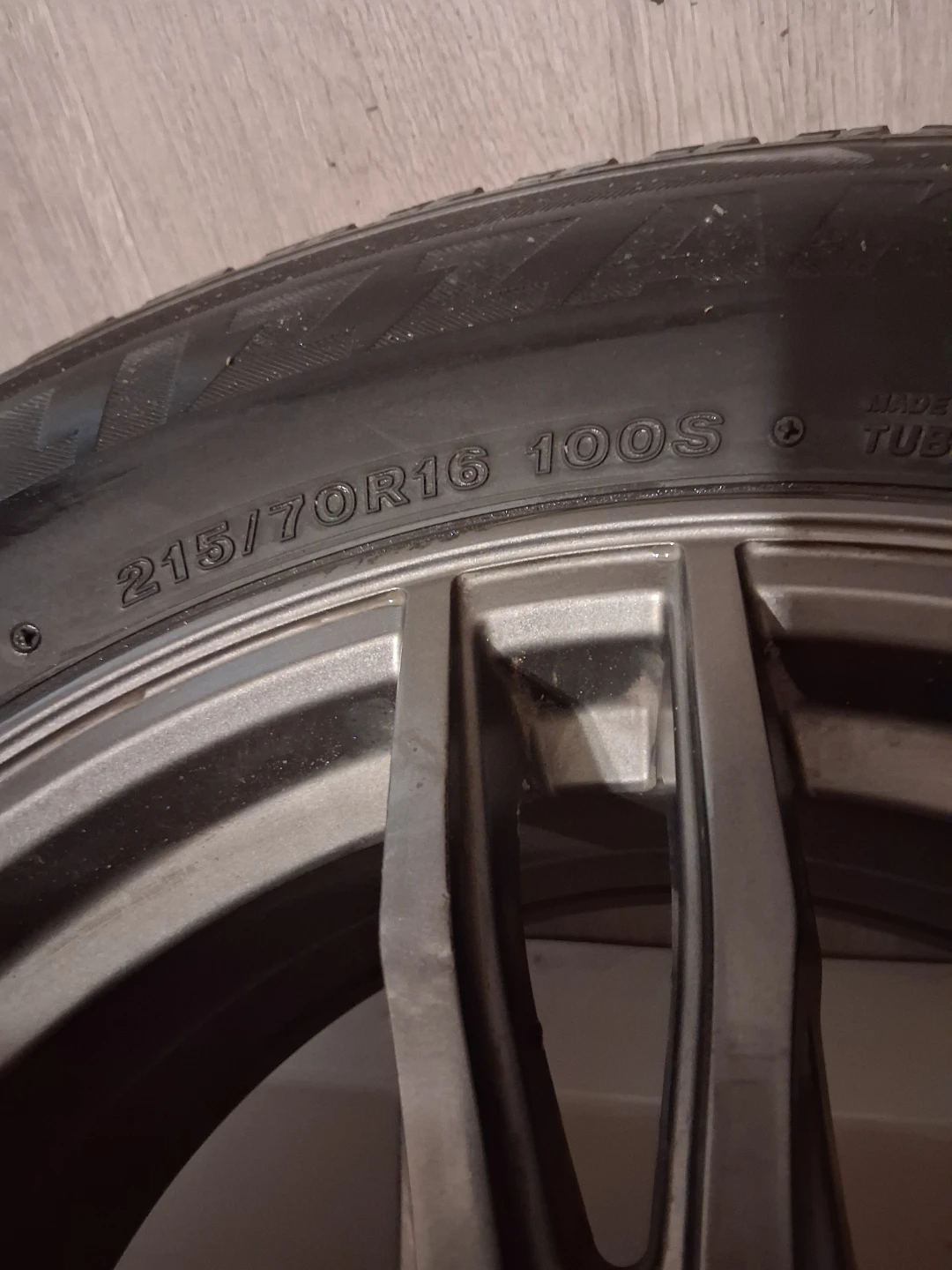 Set of 4 new rubber Tires and Rims - photo 3