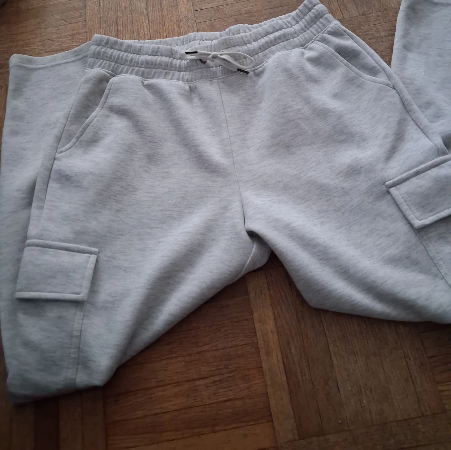 Light Grey Sweatpants with Cargo Pockets