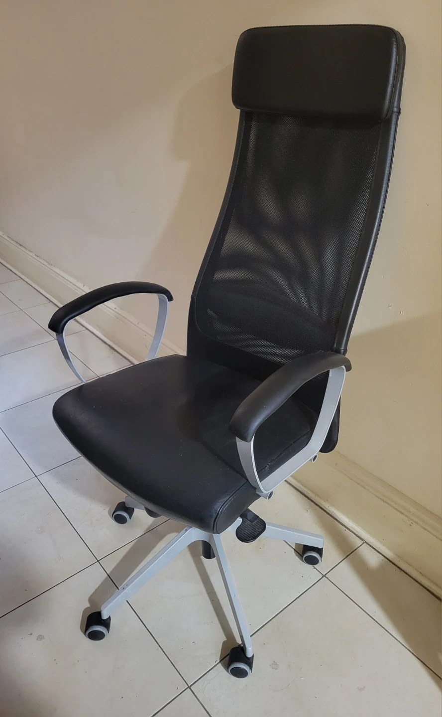 Black Ergonomic Office Chair