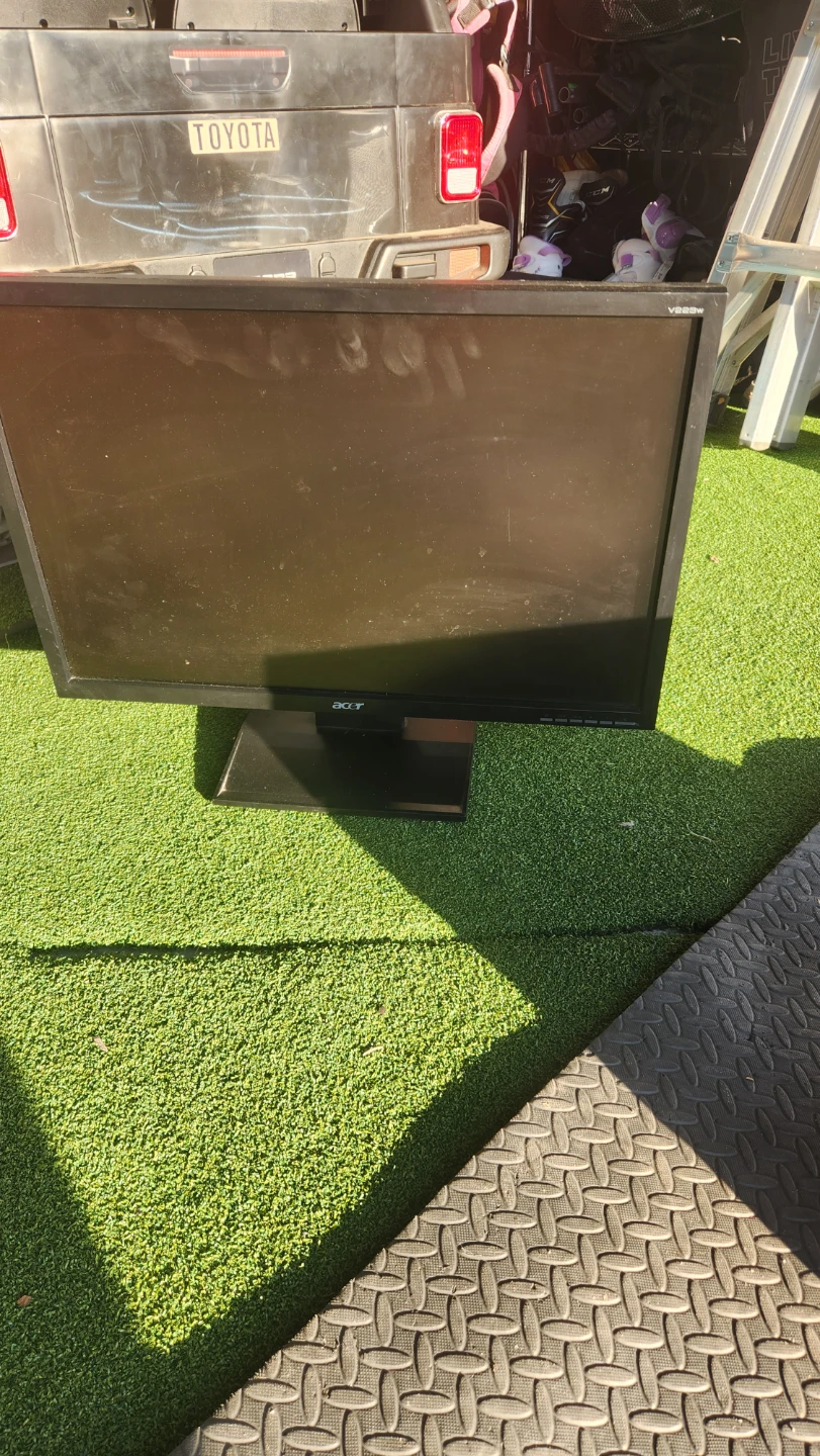 Acer Monitor and Dell PC - photo 2