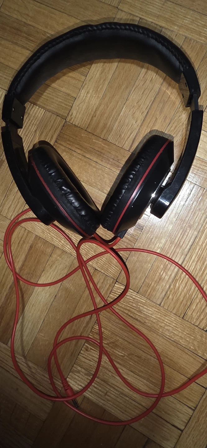 Black and Red Over-Ear Headphones - photo 2