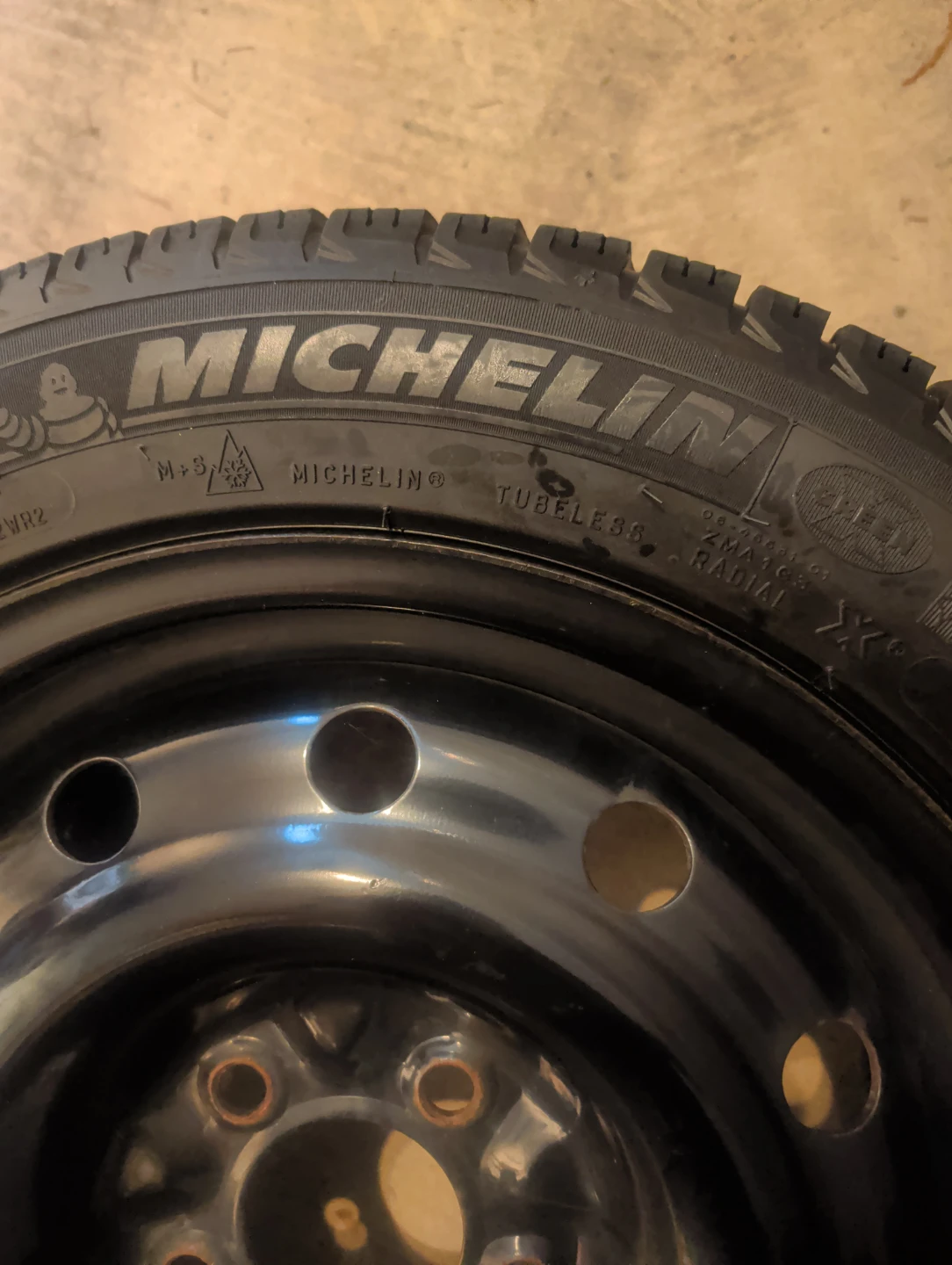 Michelin Winter Tires on Steel Rims - Set of 4 X-Ice - photo 2