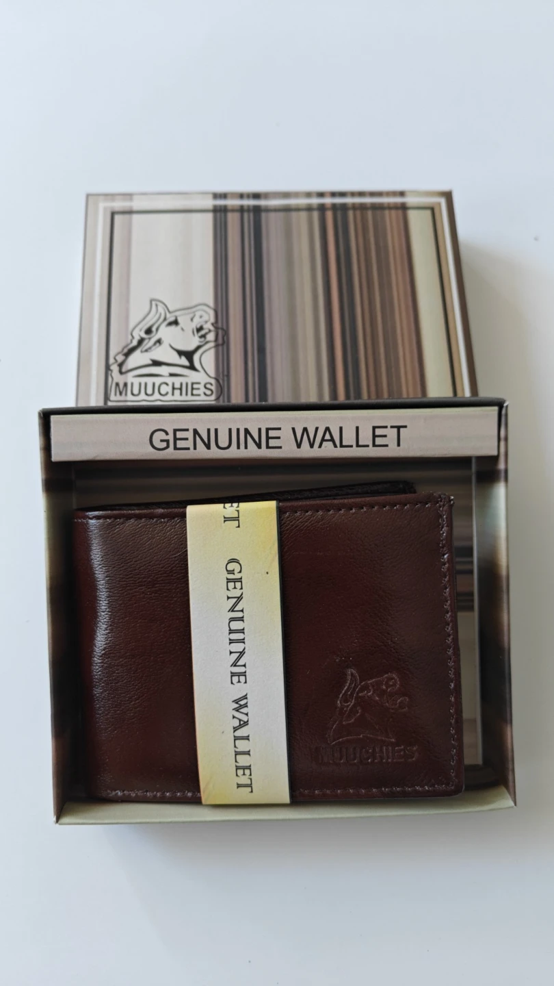 Moochies Genuine Leather Bifold Wallet - photo 3