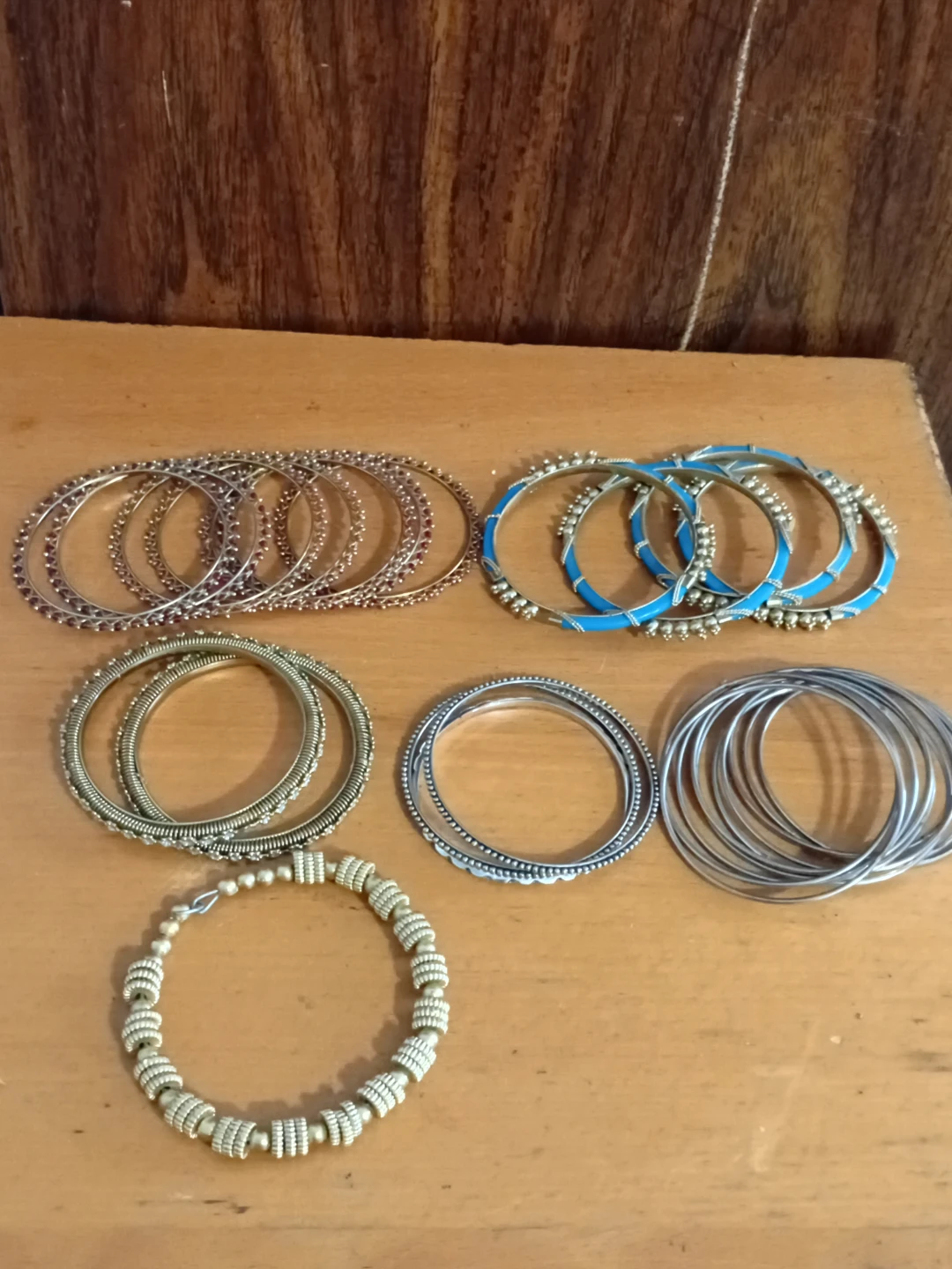 Womens bangle bracelets