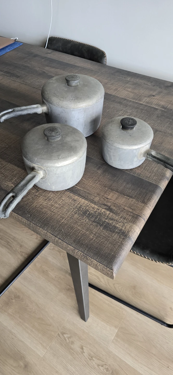 Set of 3 Aluminium Sauce Pots - photo 2