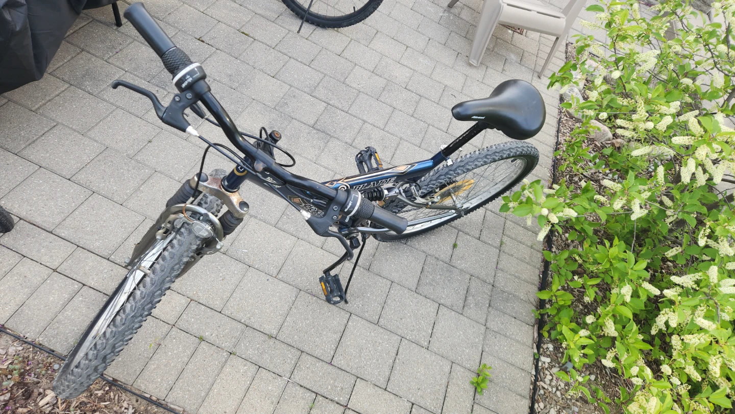Arashi "Blade" Mountain Bike - photo 3
