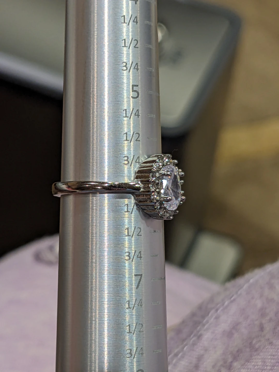 Size 6 Oval Halo Ring - photo 4