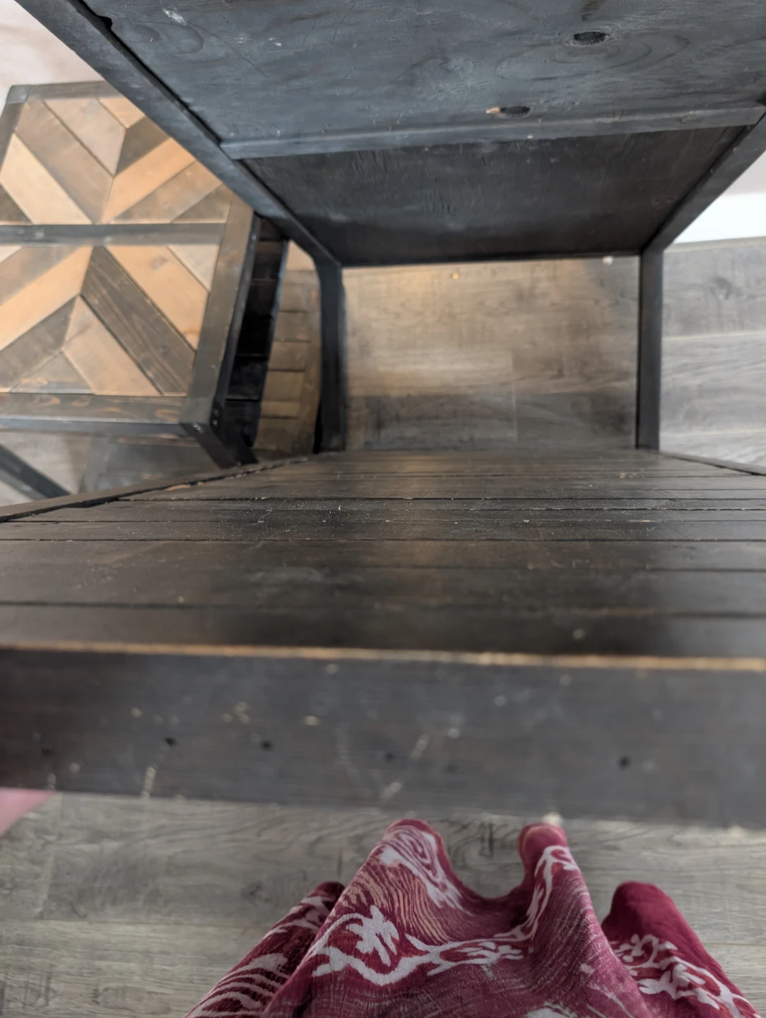 Wooden Coffee Table and End Table - photo 3