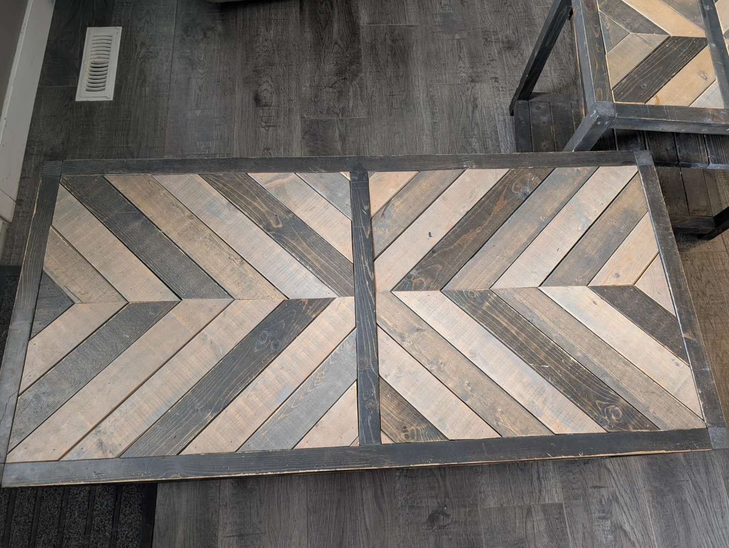 Wooden Coffee Table and End Table - photo 4