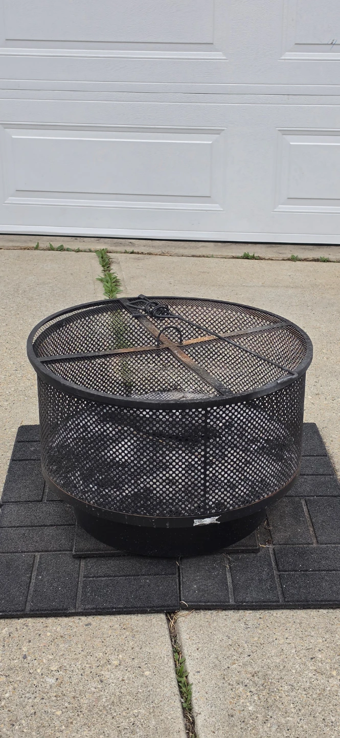 Metal Fire Pit
