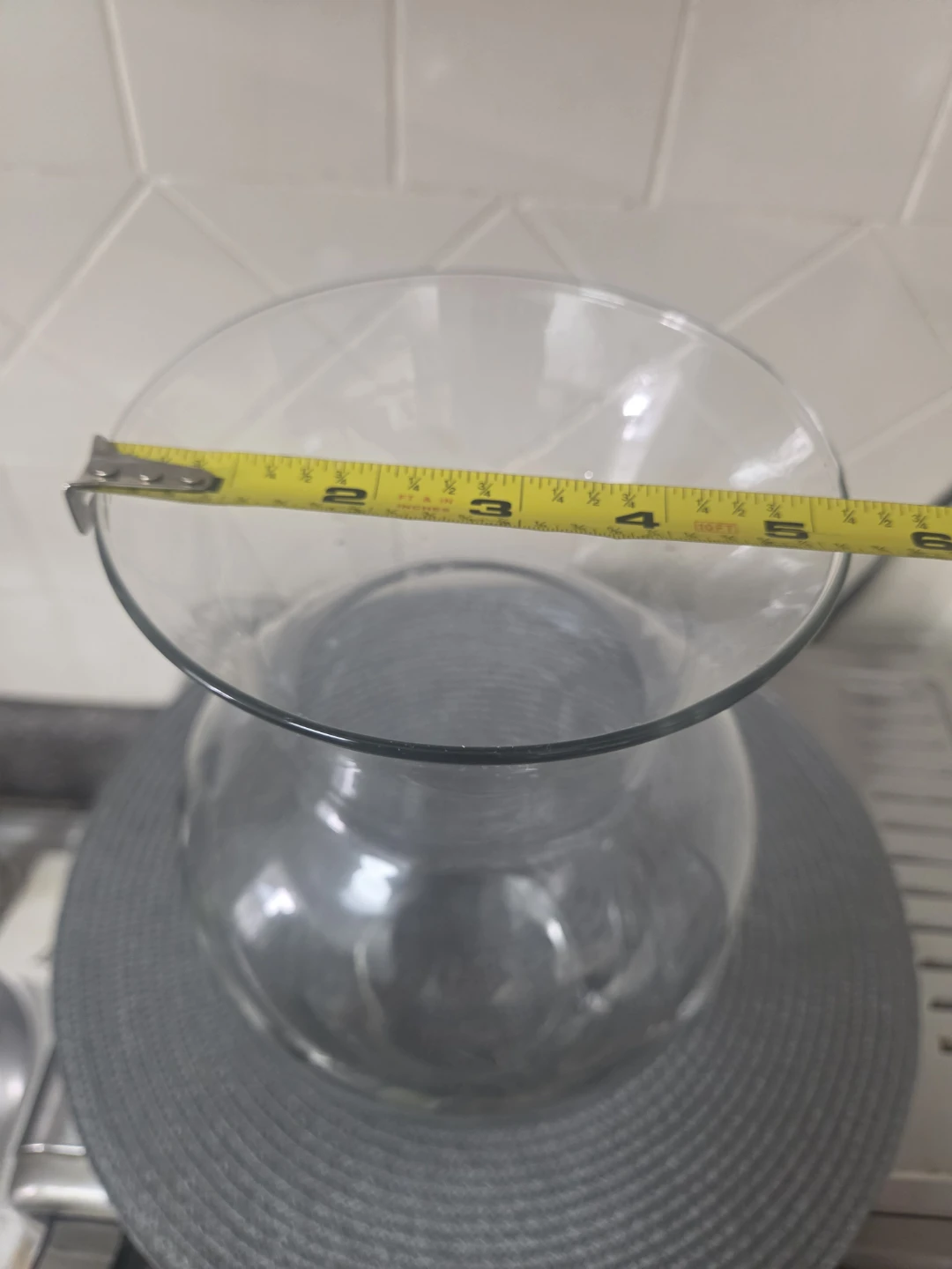 Clear Glass Vase - photo 3