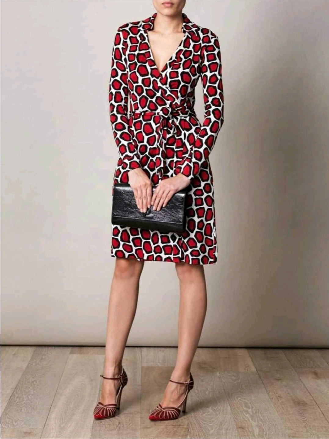Diane von Furstenberg Silk Wrap Dress Size 14