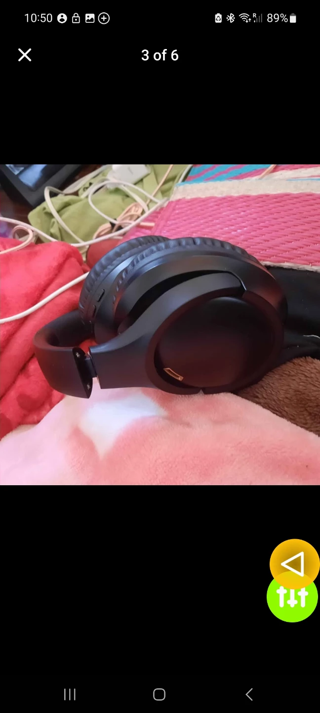 Blue hive head phone