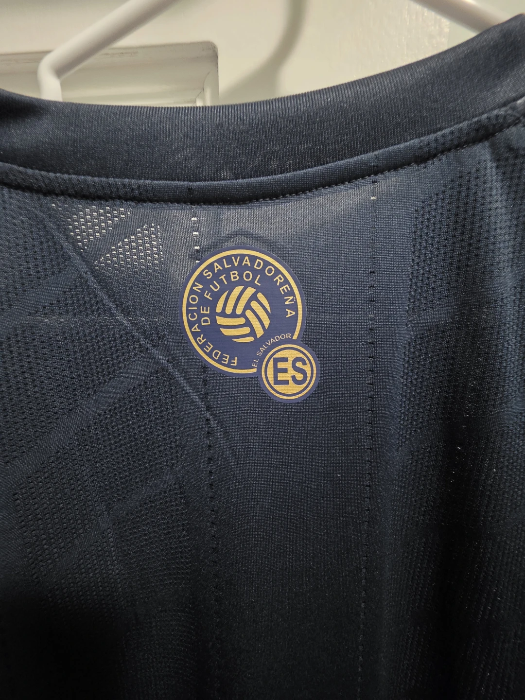 Umbro El Salvador "La Selecta" Soccer Jersey - photo 4