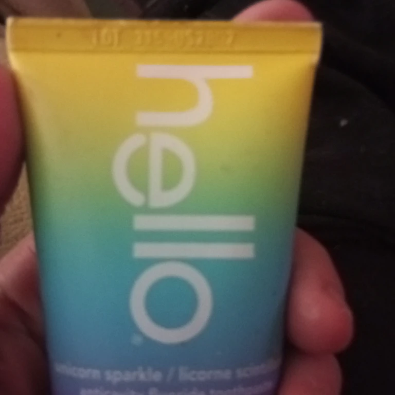 Hello Unicorn Sparkle Fluoride Toothpaste - Bubble Gum - 88 mL - photo 2
