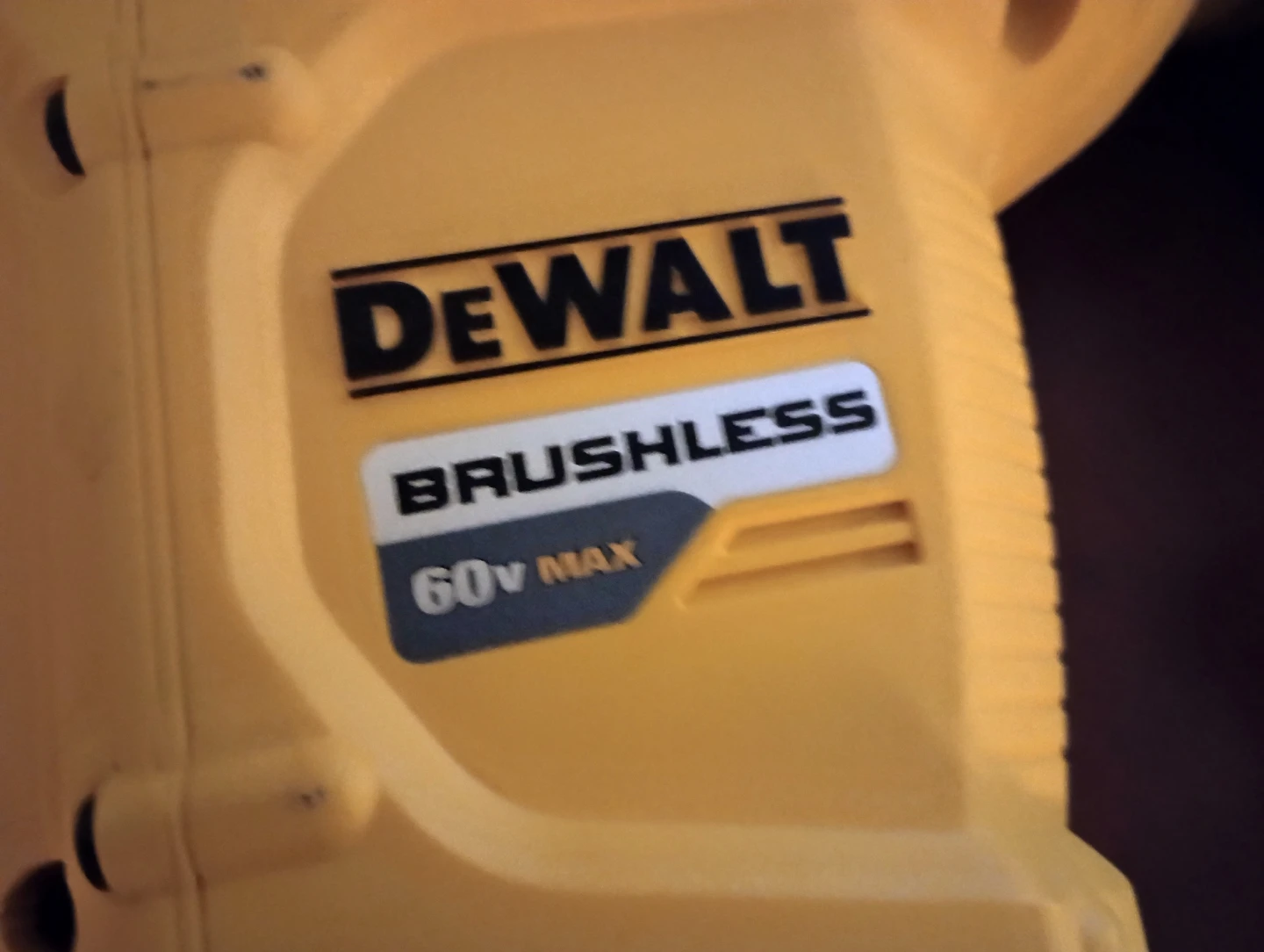 DeWalt 60V MAX Brushless Rotary Hammer Drill - photo 2
