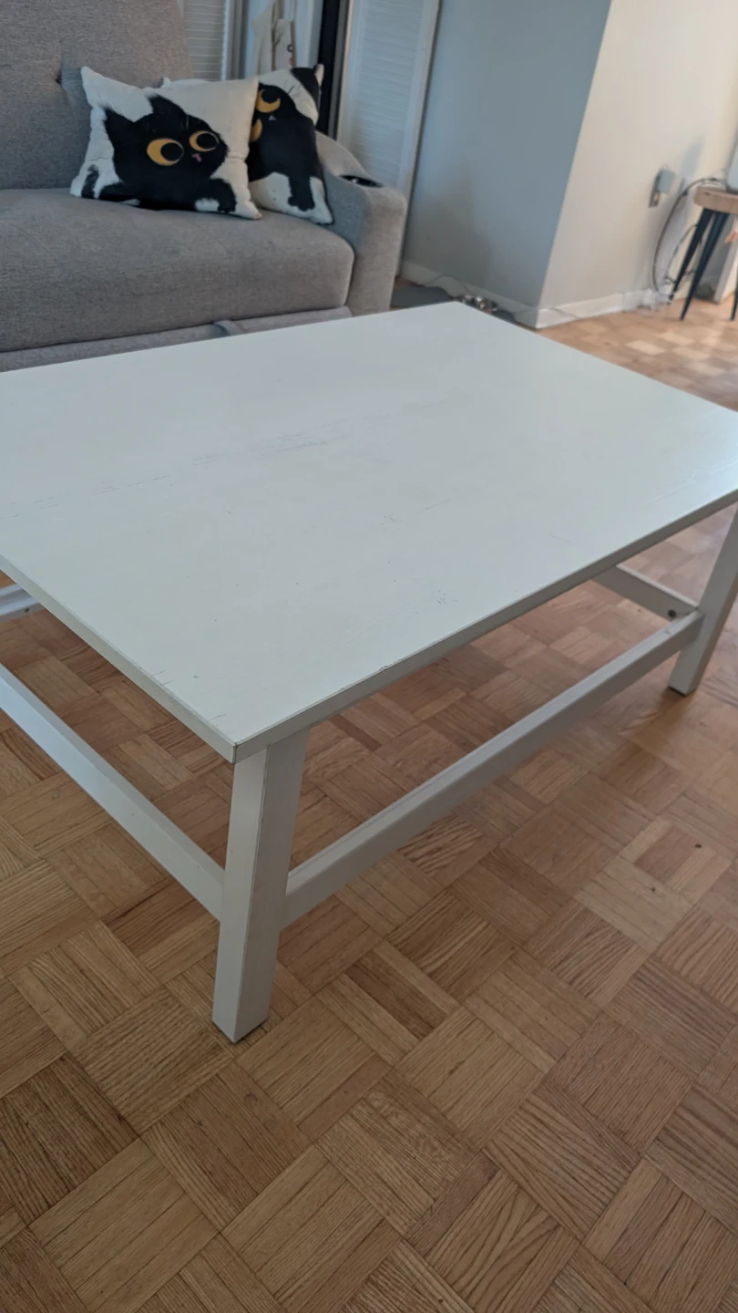 IKEA White Coffee Table - photo 3
