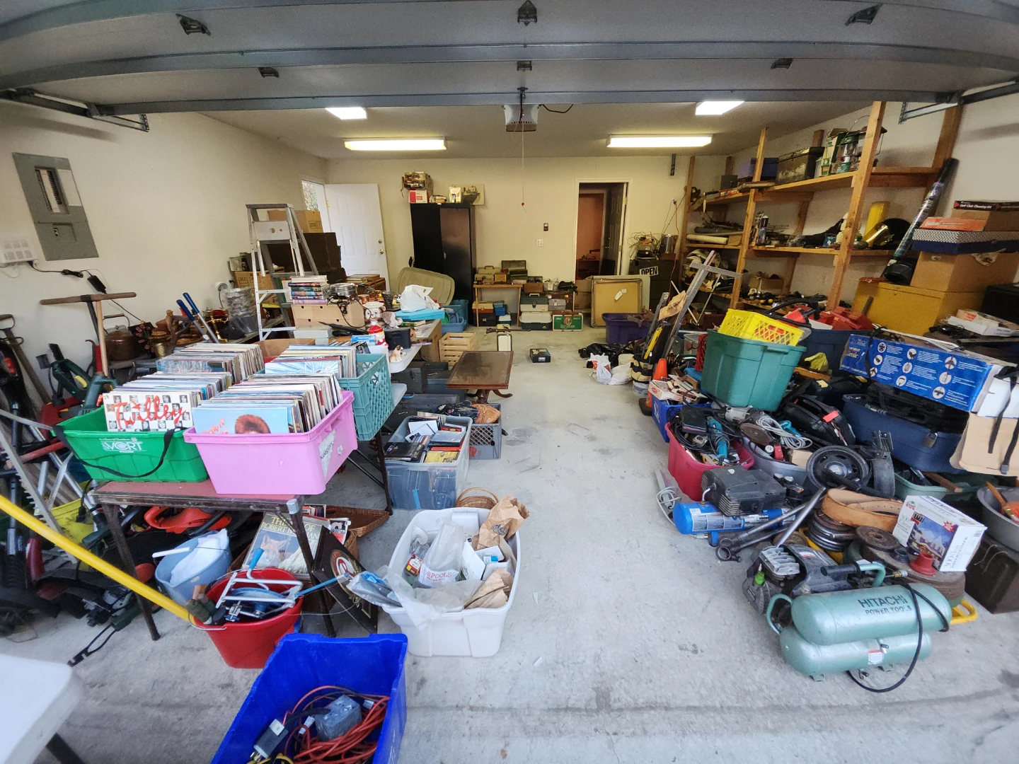 3 Day Vintage / Retro Garage Sale (Final Sale) - photo 2