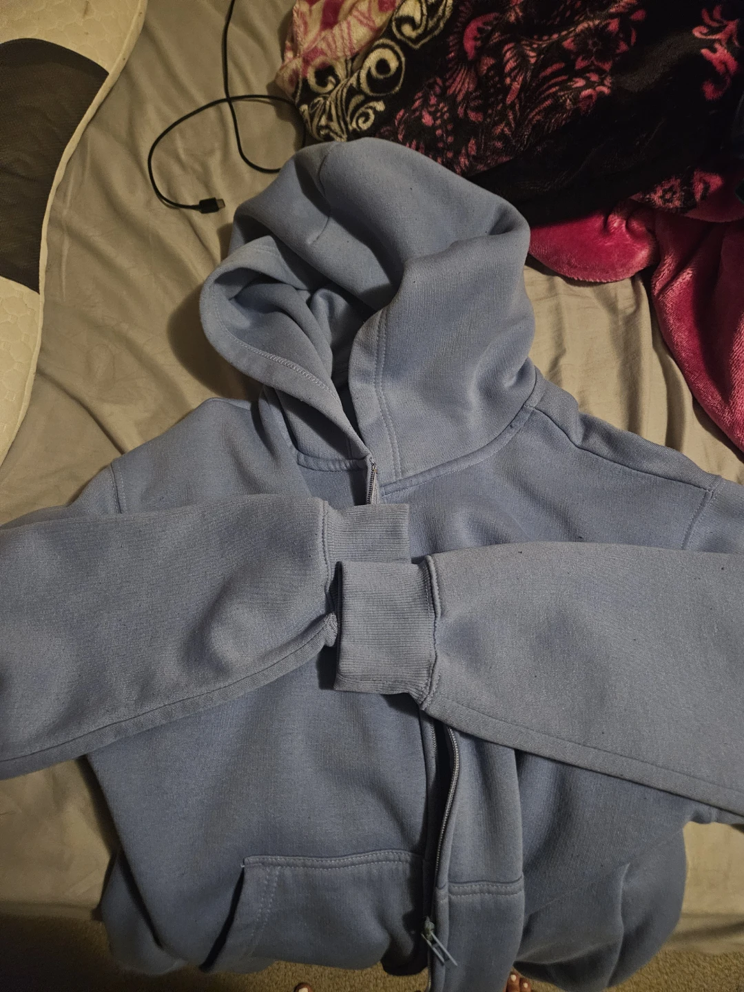 Size m women's sweater