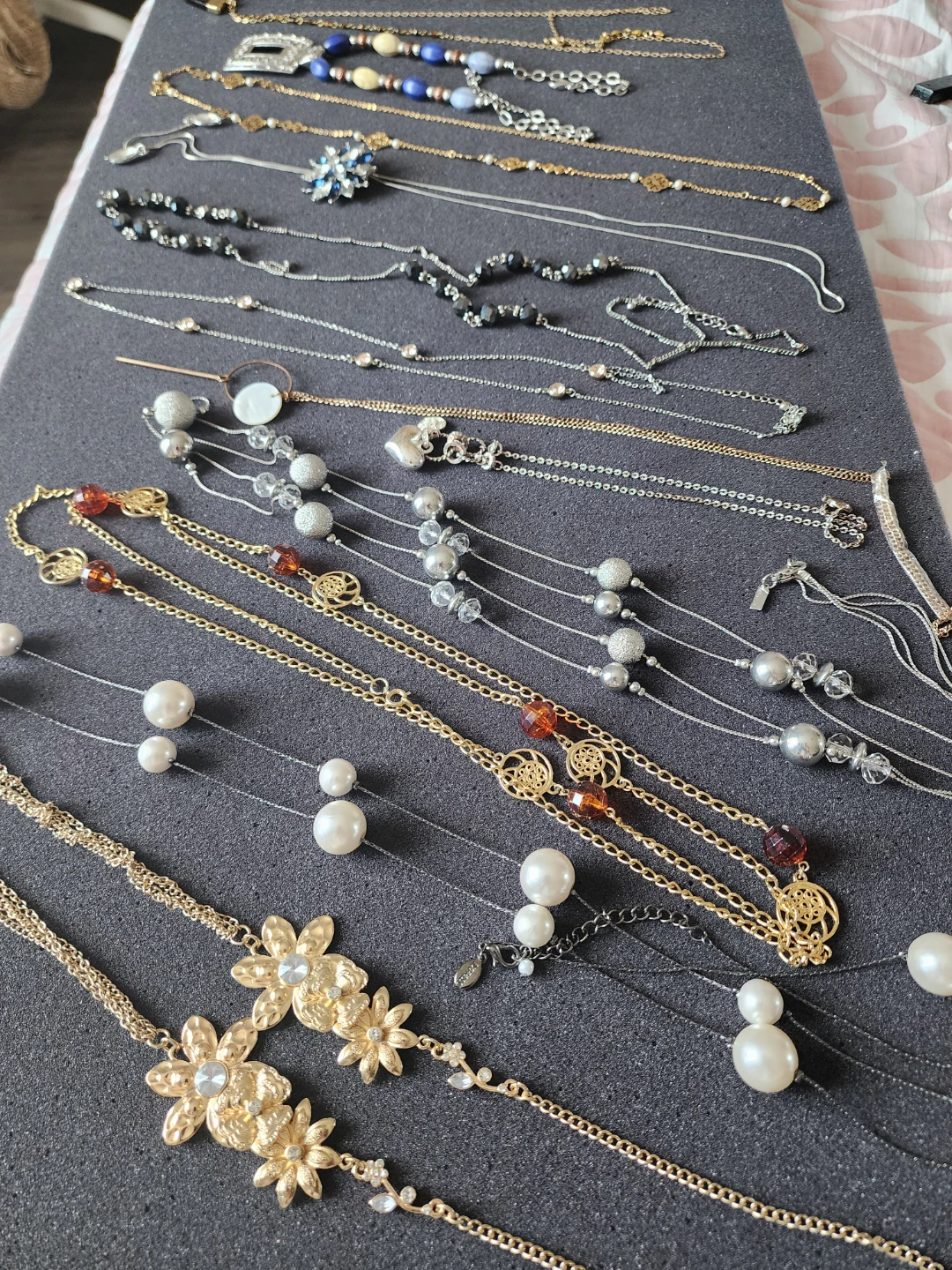 Assorted Necklaces - Fashion Jewellery - photo 2