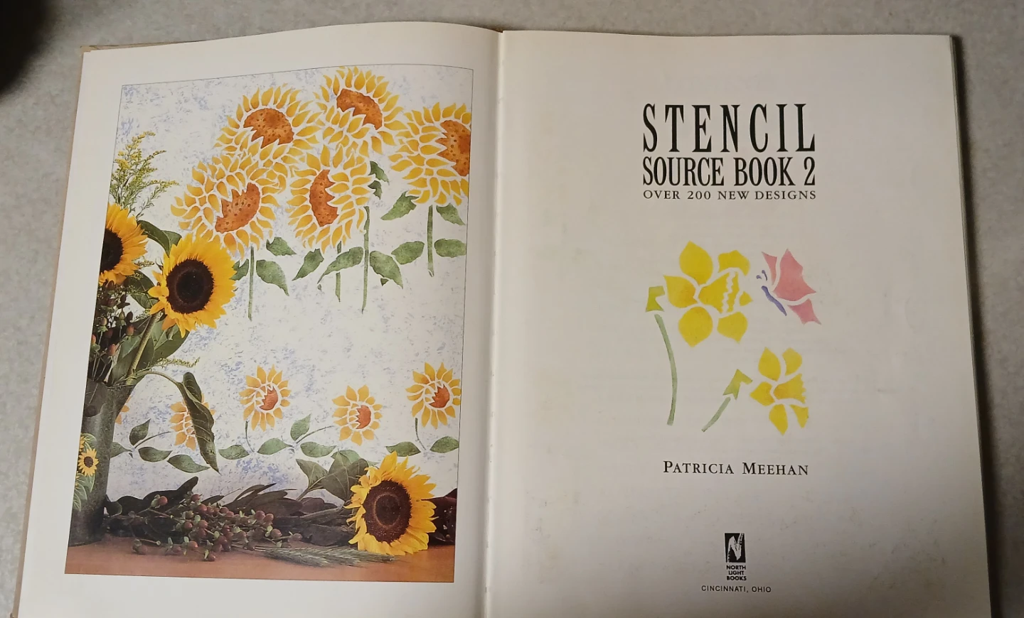 Stencil Source Book 2 by Patricia Meehan - Over 200 - photo 2