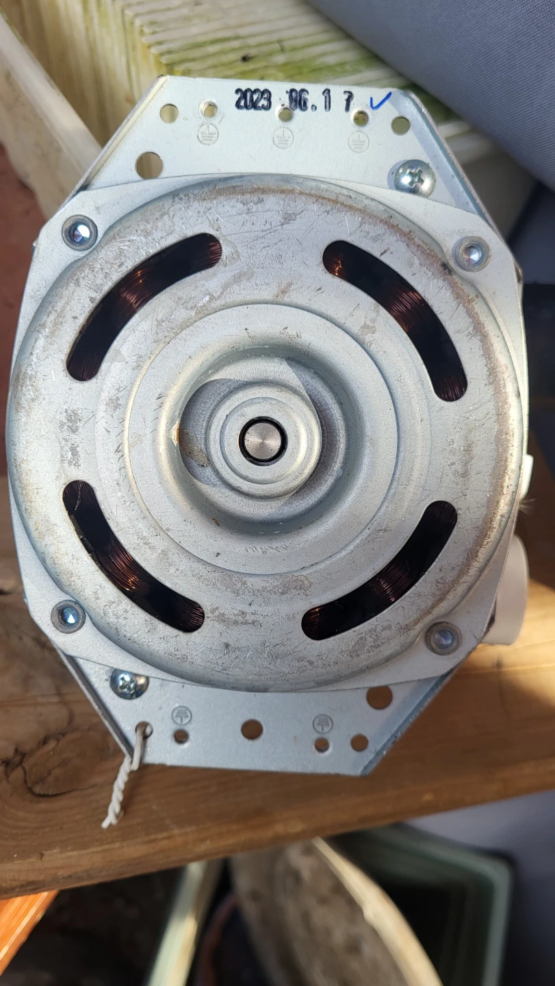 LG Washing Machine Drain Pump Motor - photo 2