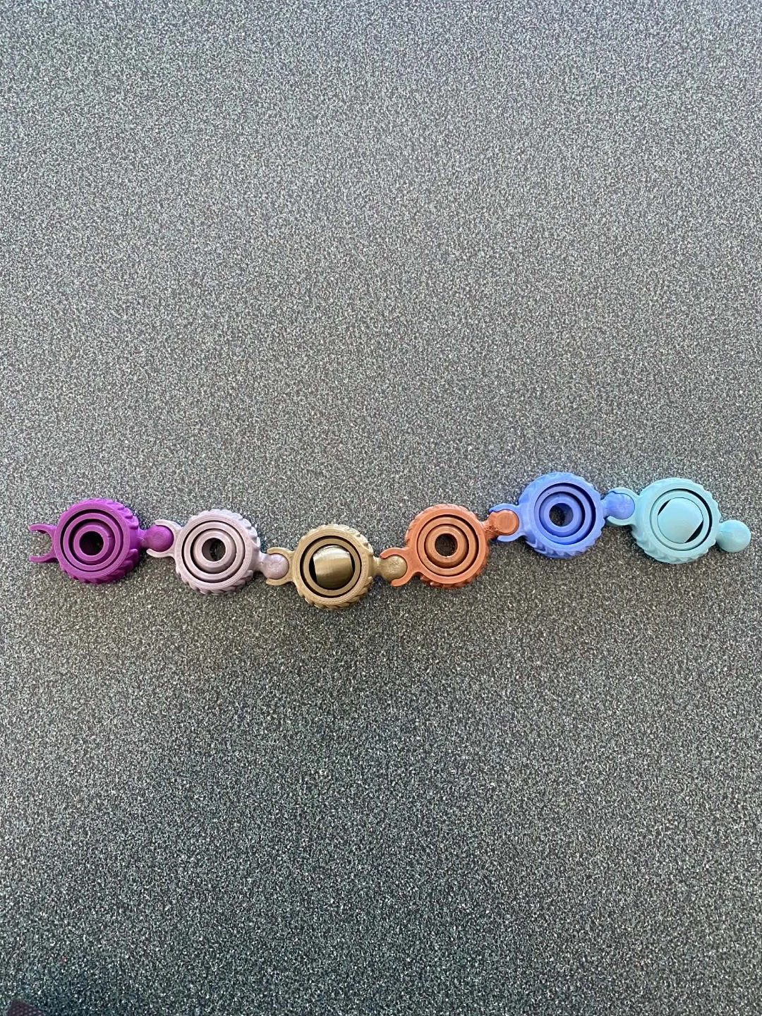 Spinning Chain Links Fidget Tool – 3D Printed Sensory Tool - photo 2