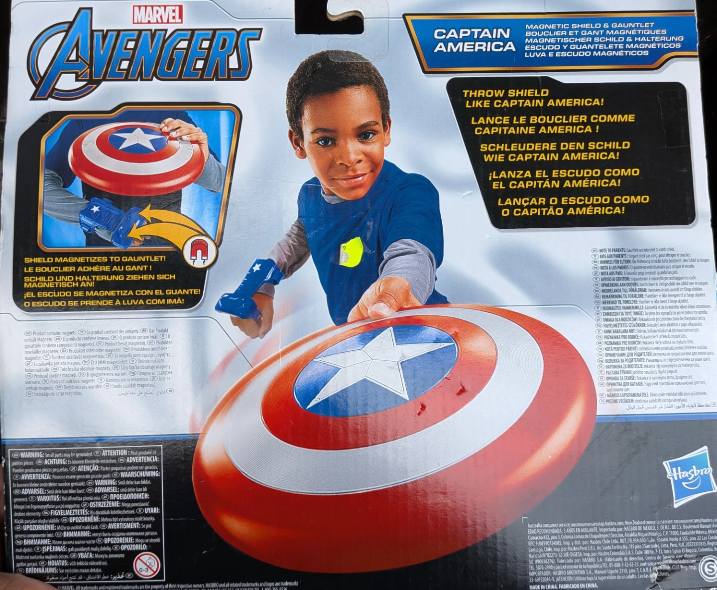 Marvel Avengers Captain America Magnetic Shield & Gauntlet Toy - photo 2