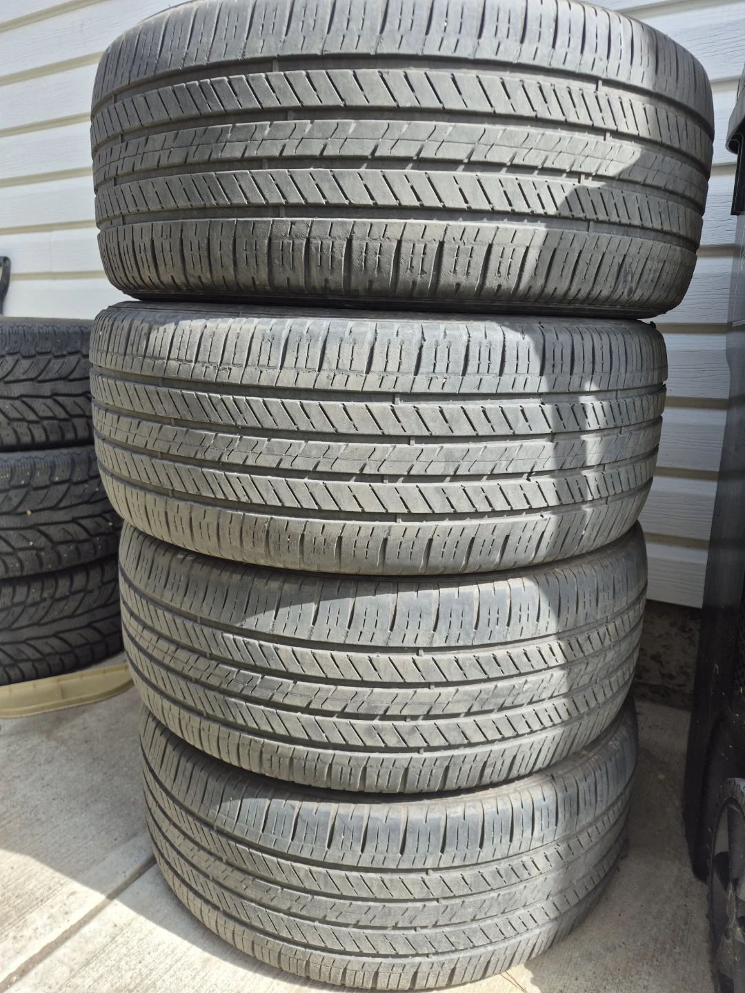 245/45r19 Set of 4 All-Season Tires - photo 4