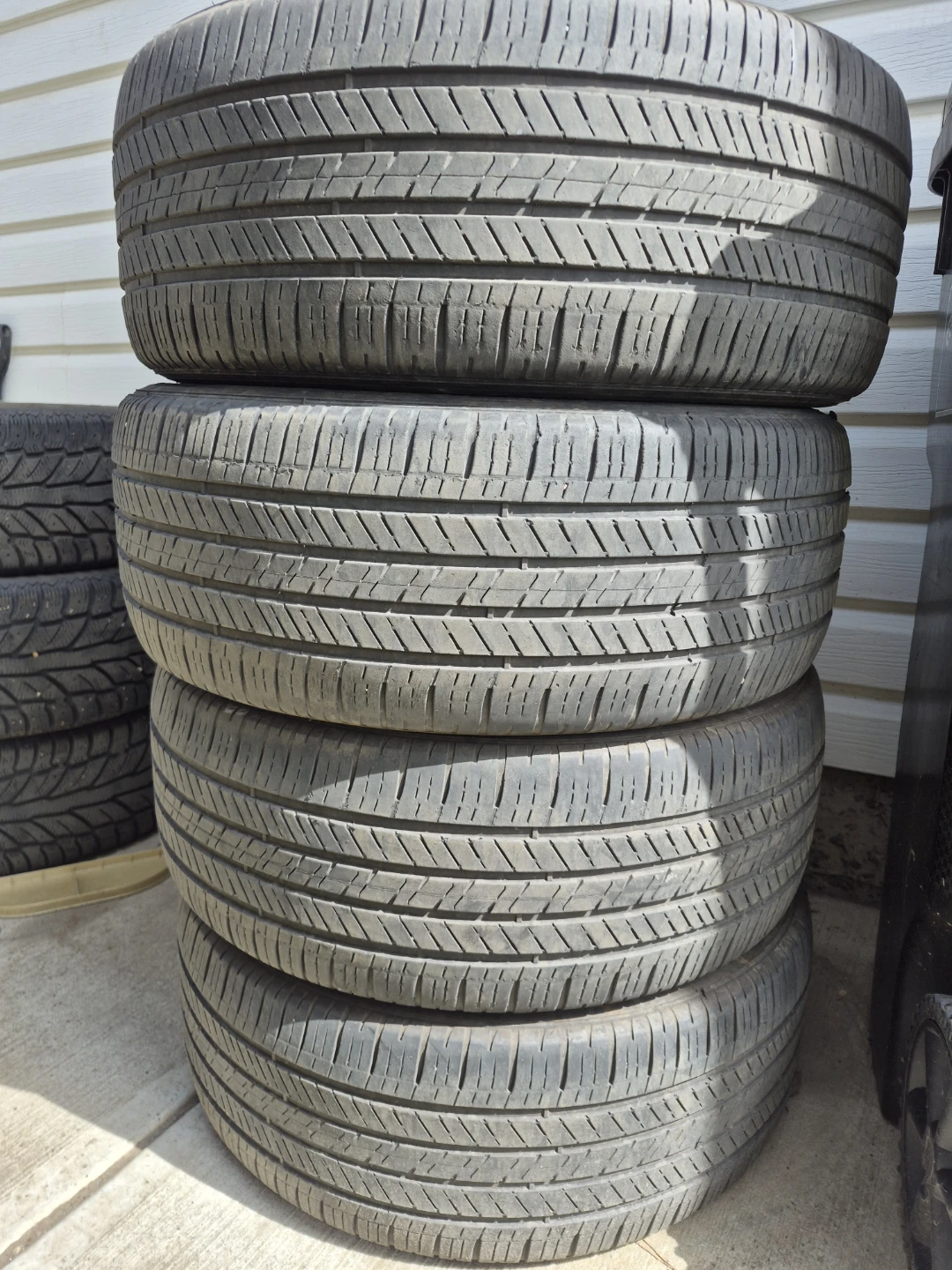 245/45r19 Set of 4 All-Season Tires - photo 5