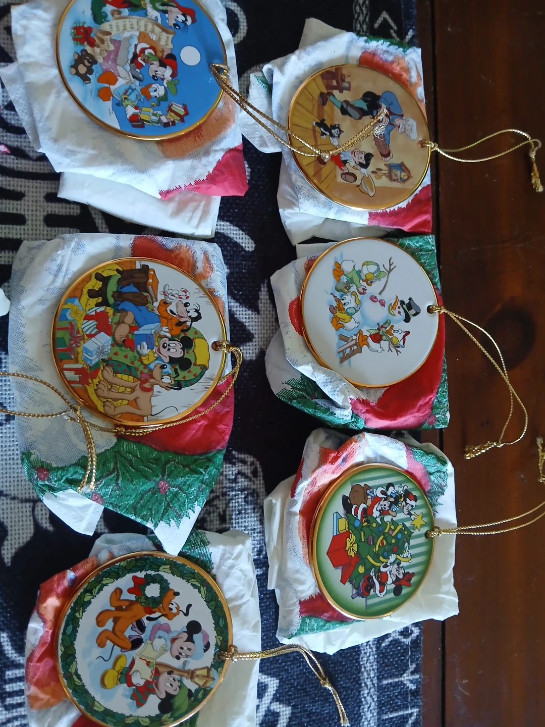 Disney 'Tis The Season Grolier Collectibles Christmas Ornaments - photo 2