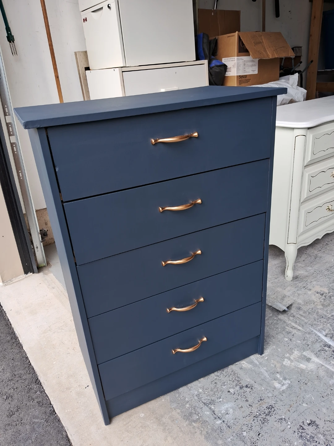 Dark Grey 5-Drawer Dresser with Gold Handles