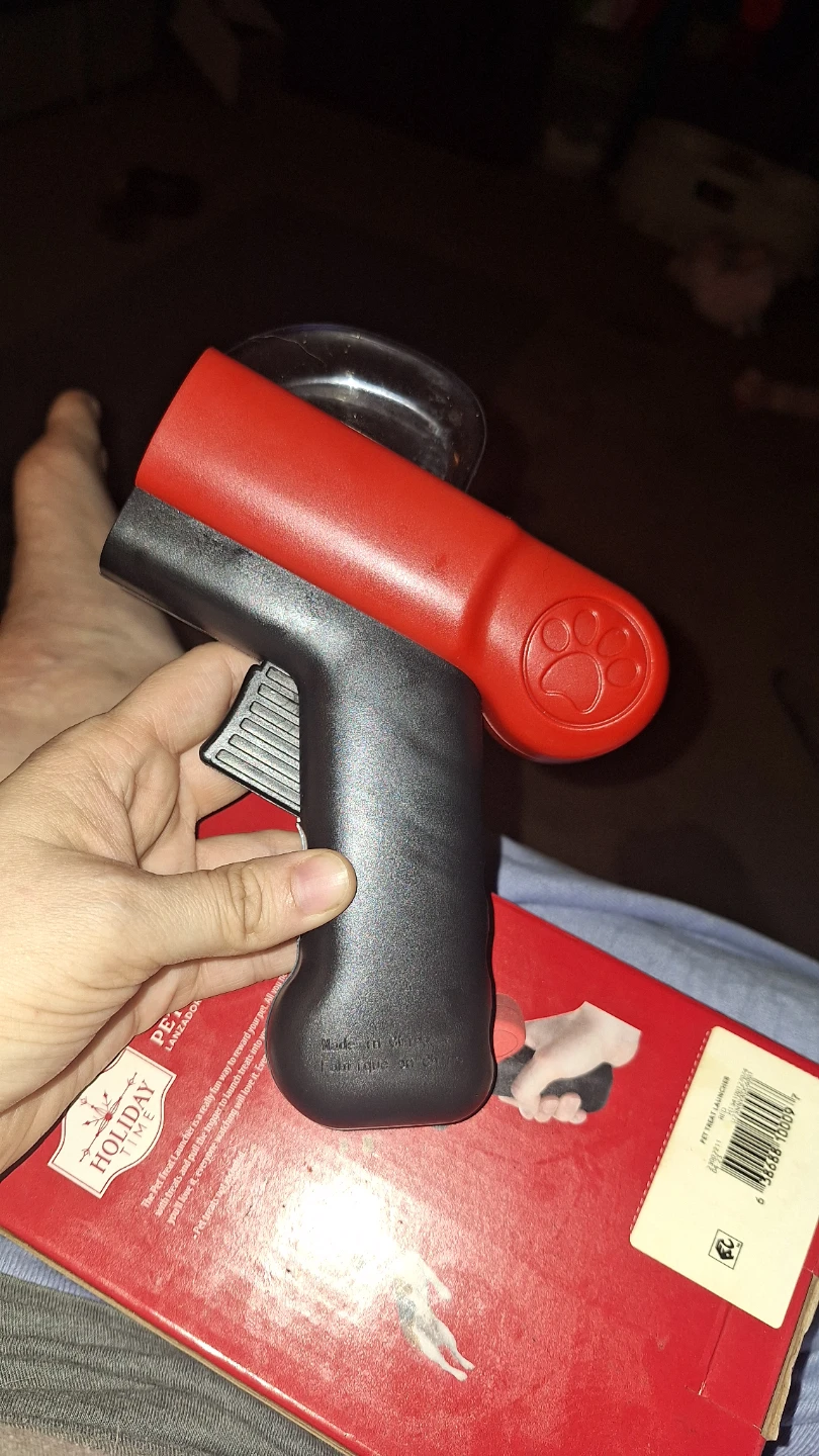 Holiday Time Pet Treat Launcher