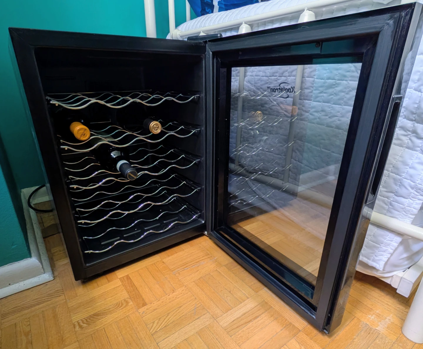 Koolatron Wine Cooler - photo 3