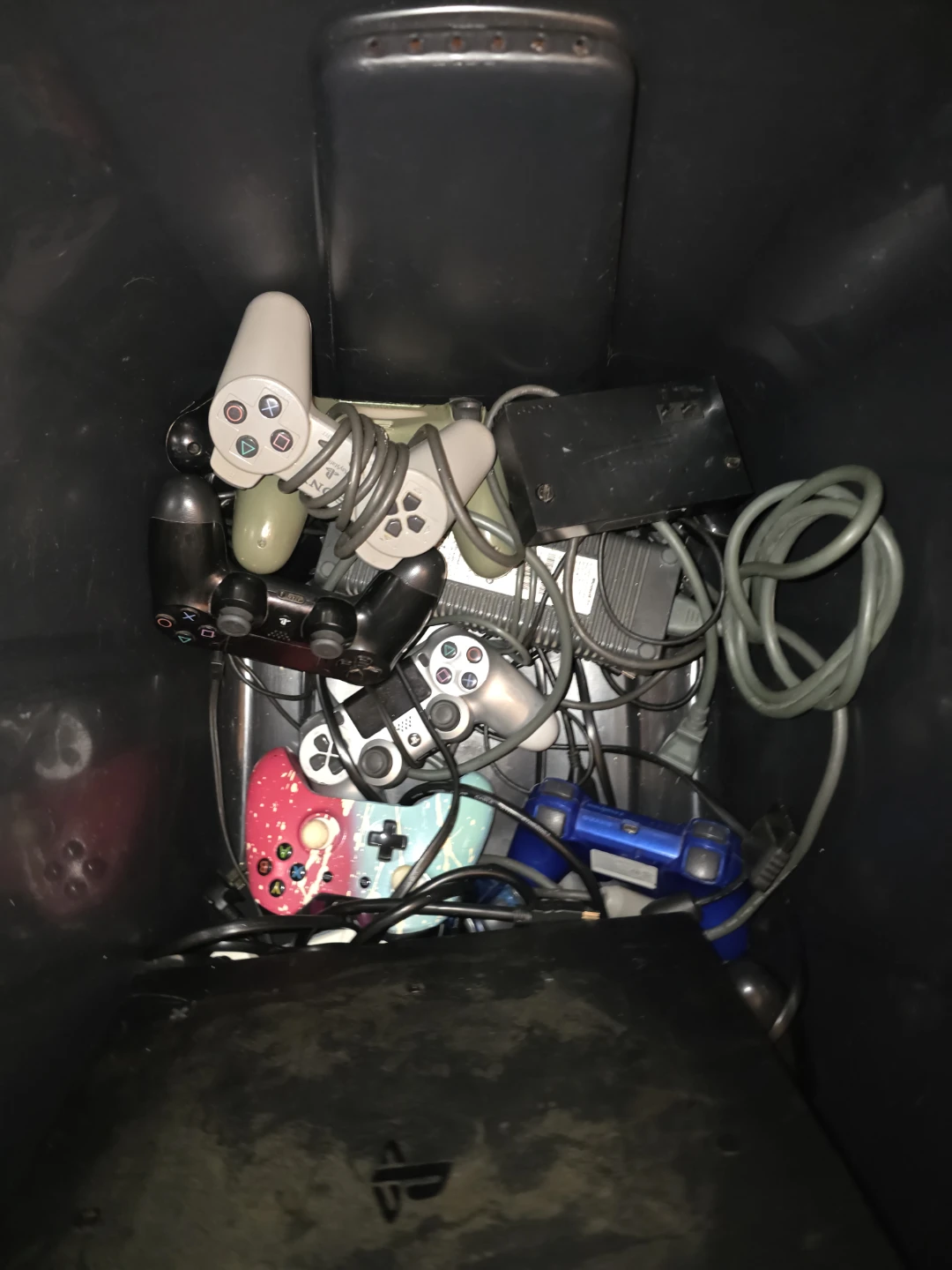 Xbox 360 and PlayStation Consoles. Video game collection - photo 4