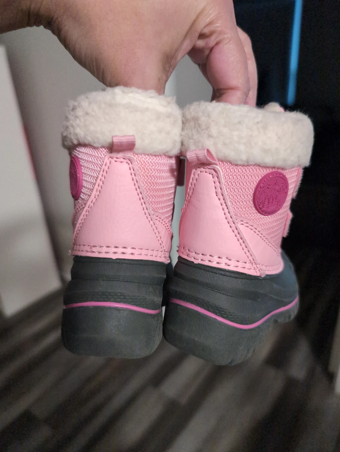 Pink Toddler Winter Boots size 4 - photo 3