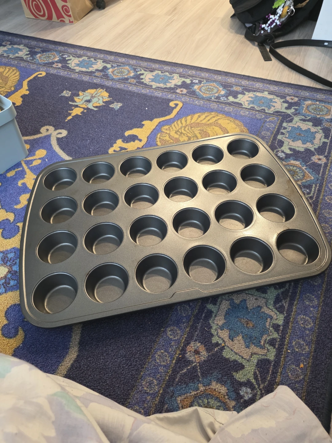 24 Cup Muffin Tin