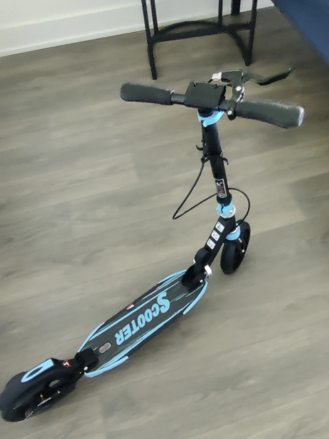 Boys Kick Scooter with Disc Brake, 200mm Wheels - photo 2