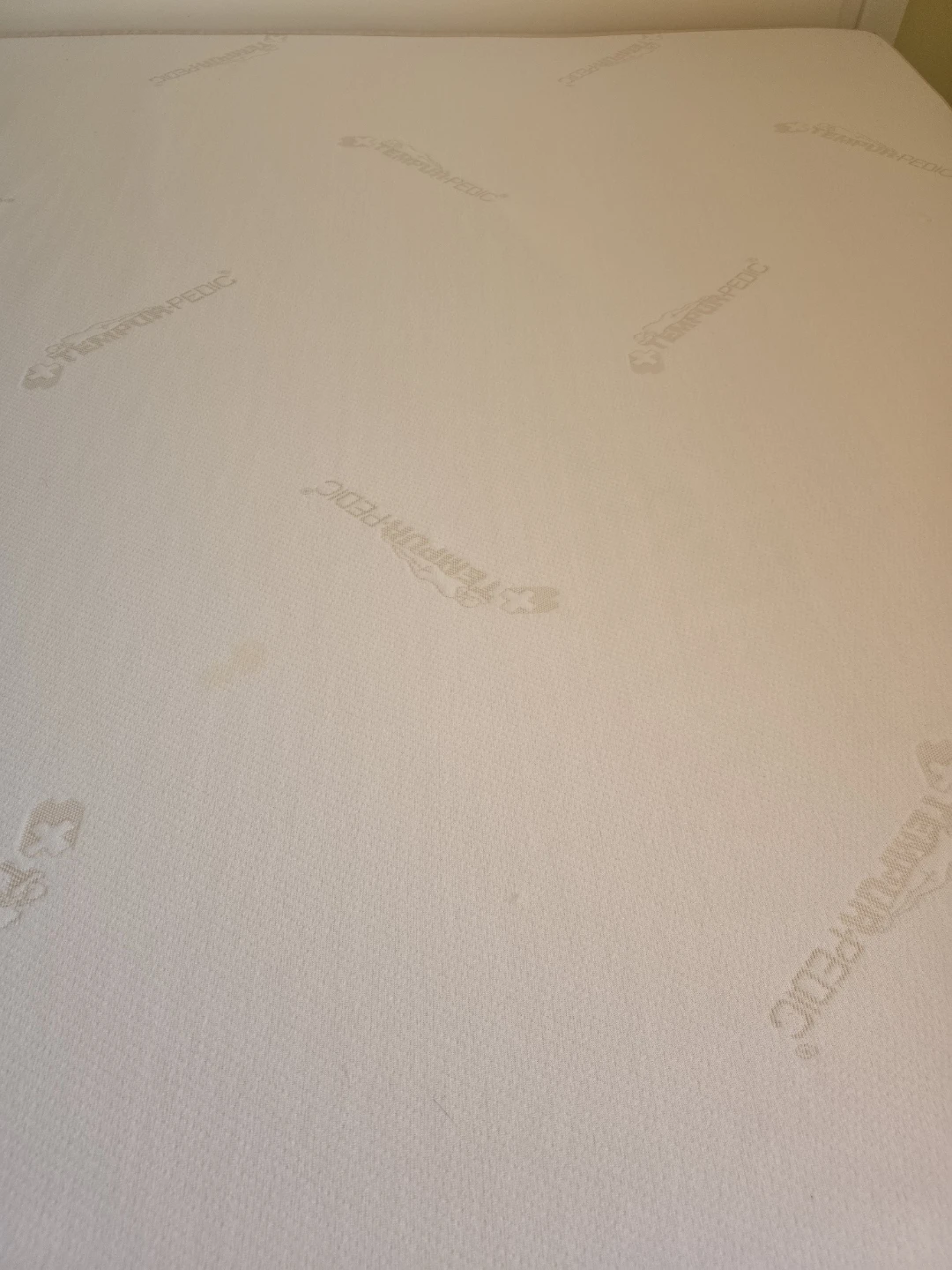 Tempur-Pedic king-size mattress, foundation, and bed frame - photo 3