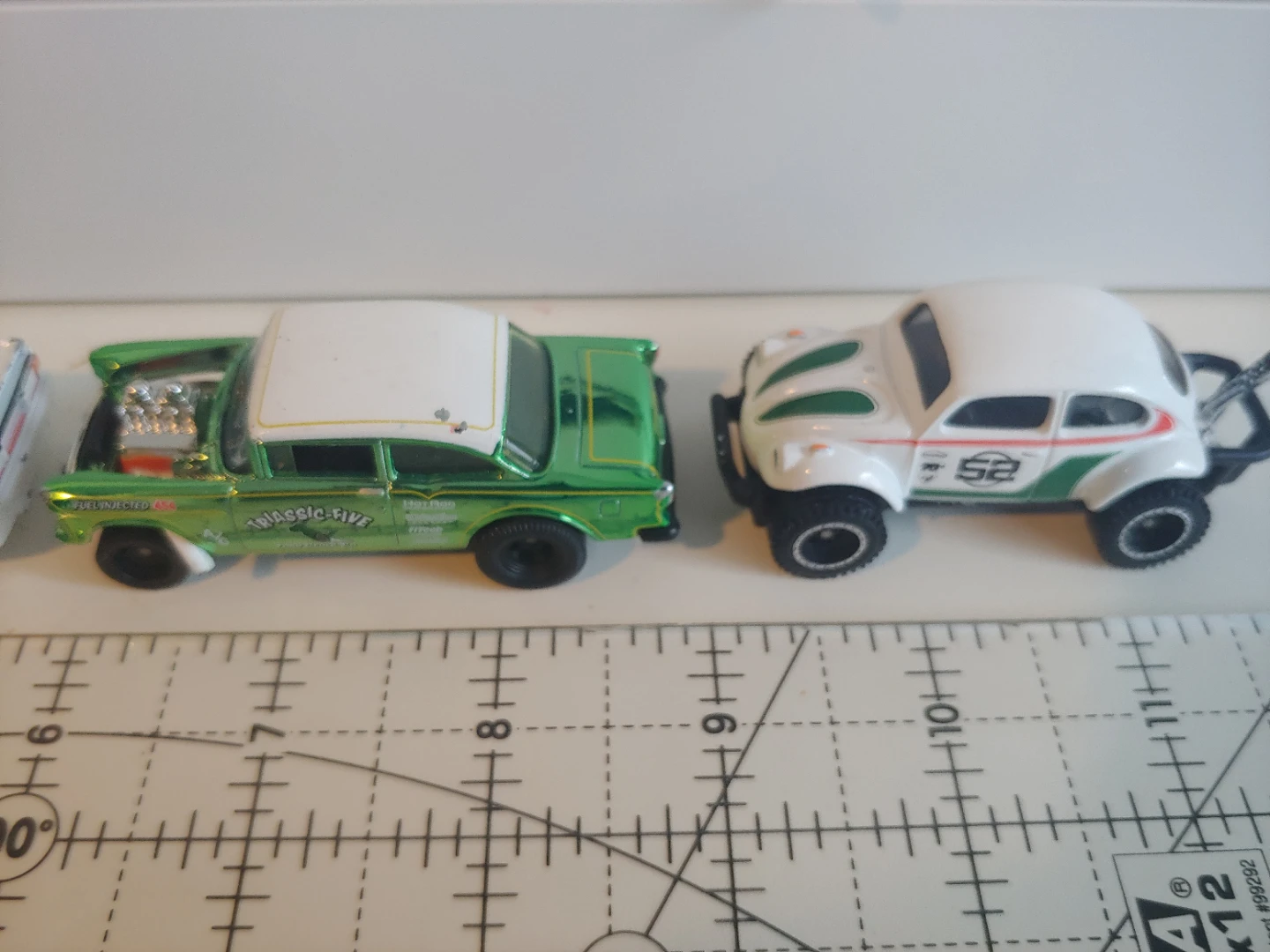 4 Diecast Toy Cars - Audi Sport, Ford, Classic Car, VW Beetle - photo 2