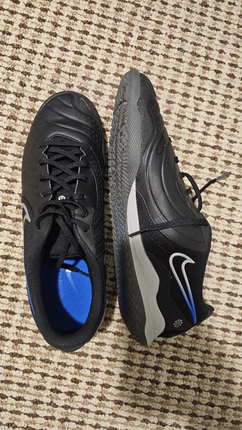 Nike Legend 10 IC