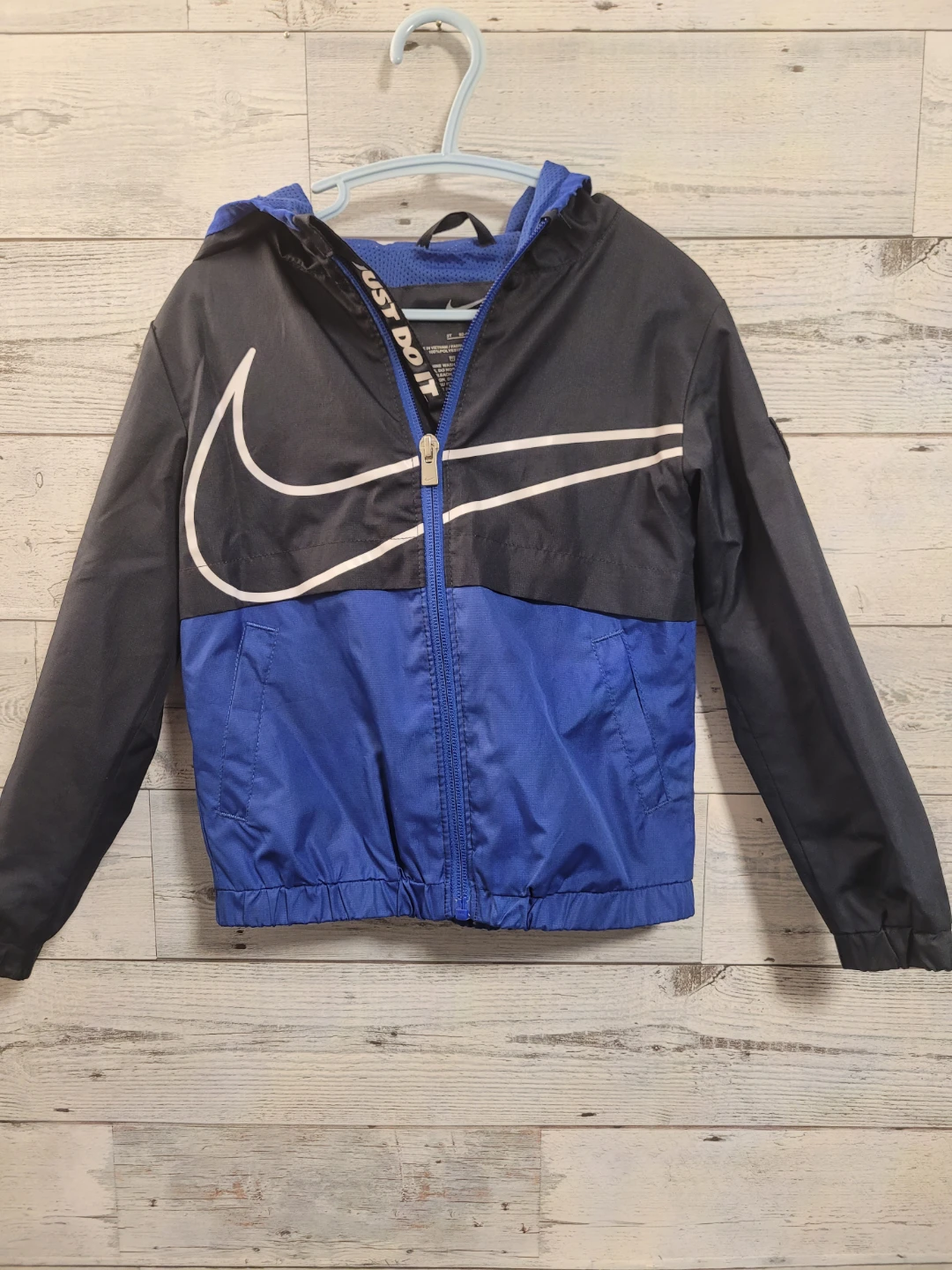 Nike Kids Windbreaker Jacket