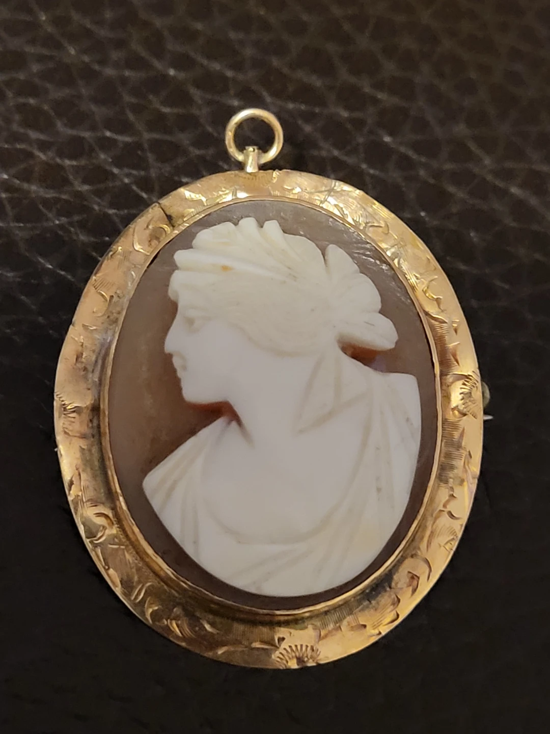 Antique 9K Gold Cameo Pendant / Pin - photo 4