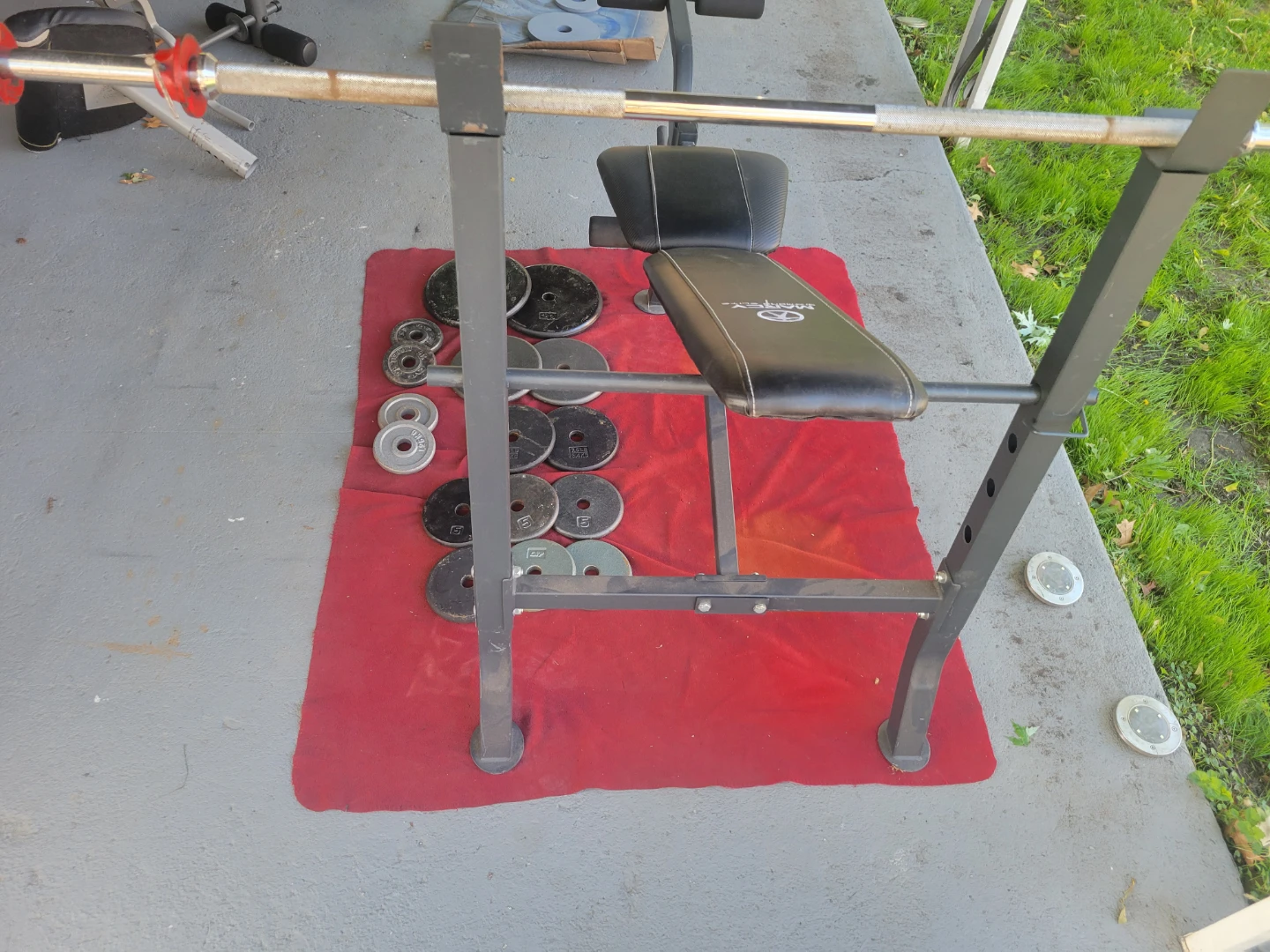 MARCY BENCH WITH INCLINE LEG EXTENSION - photo 5