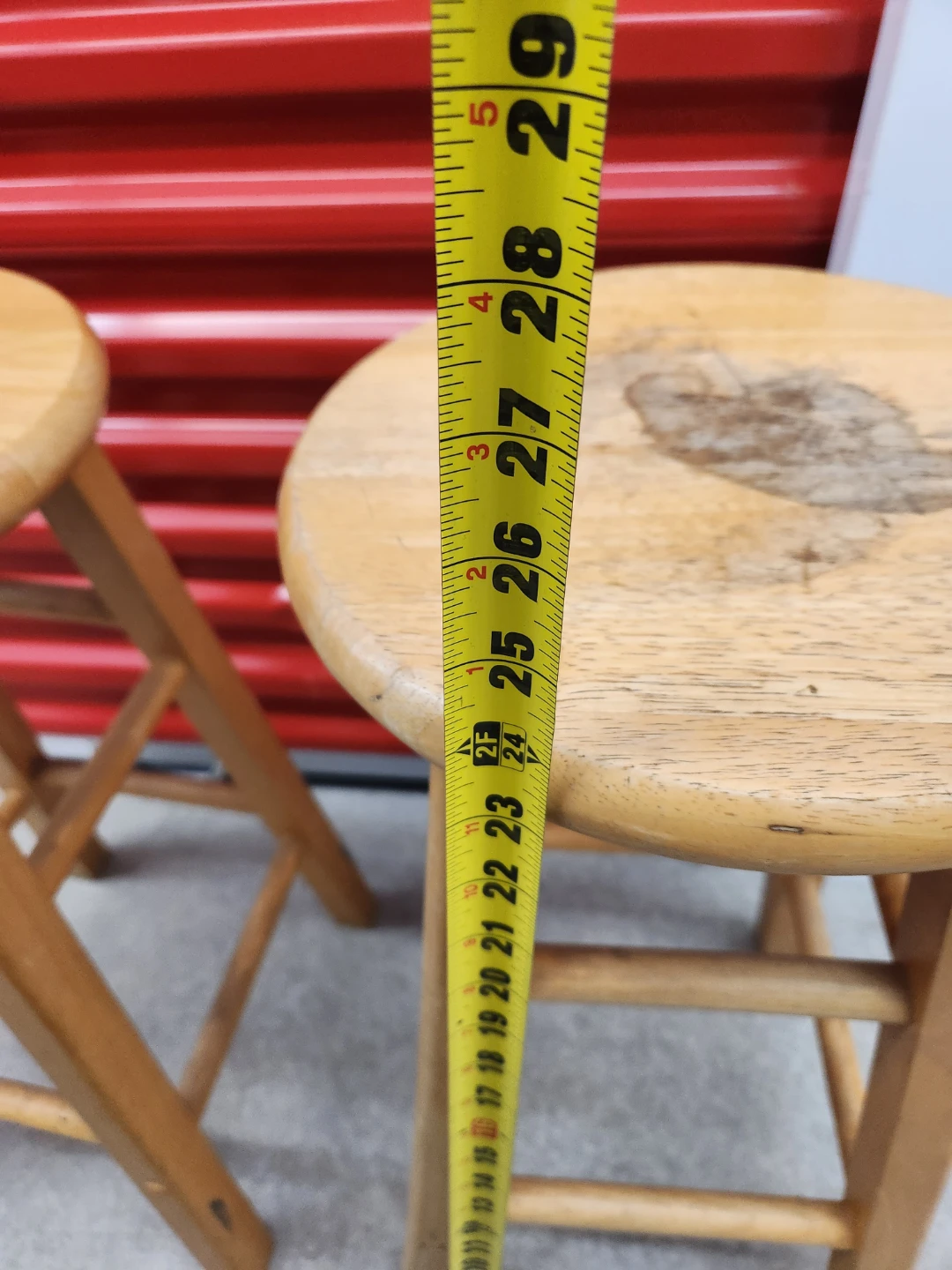 Wooden stools - photo 2