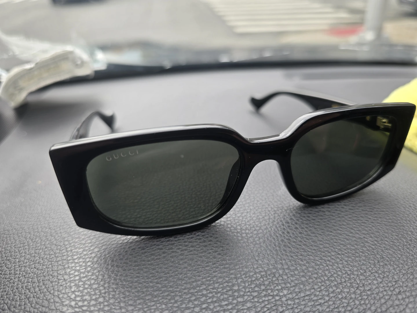 Gucci Sunglasses Black Square GG1534S